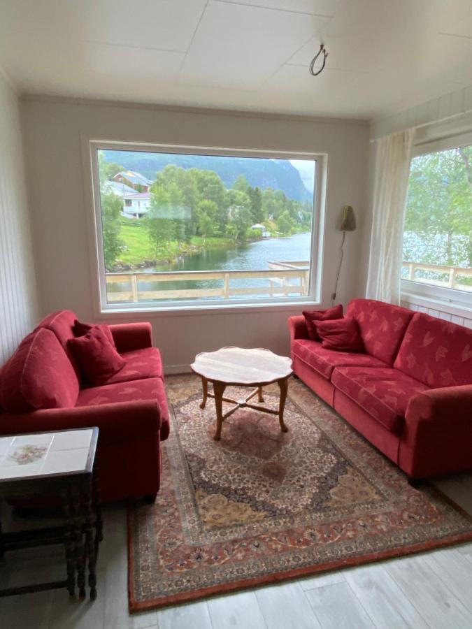 House On The Lake Bogen Esterno foto